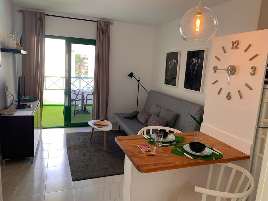 Coqueto Apartamento Zua Con Piscina Costa Teguise Exteriör bild